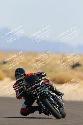 media/Oct-08-2022-SoCal Trackdays (Sat) [[1fc3beec89]]/Turn 16 (125pm)/